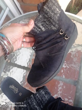 Botines Walk & Fly Negro/Gris Talla 39