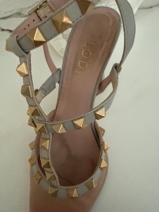 Tacones Lodi Tachuelas Talla 36