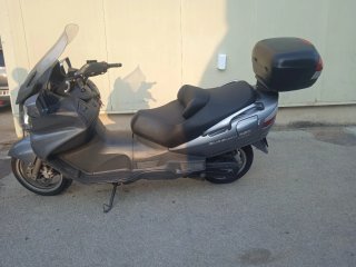Suzuki Burgman 650 Executive Gris del año 2006