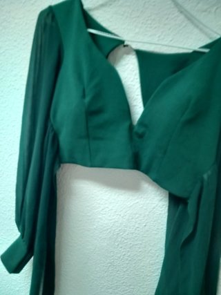 Blusa verde manga larga