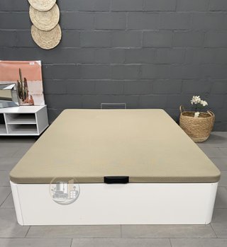 Canapé abatible de madera color blanco