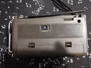 Radio Philips Portable Receiver PR- 190.