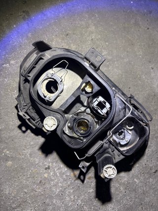 Faro Derecho Golf 4