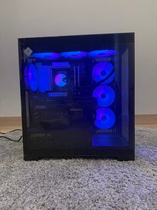 PC Gaming AMD Ryzen 7 9800X3D / RTX 5070 Ti