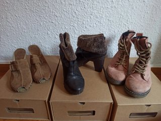 Botines de piel varios modelos. Precio lote