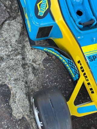 Macchina Formula 1 Vintage a ricarica ruota grande