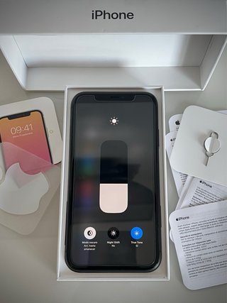 iPhone 11 Negro Impecable