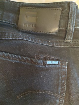 Jeans G-Star RAW negros mujer. Modelo 3301