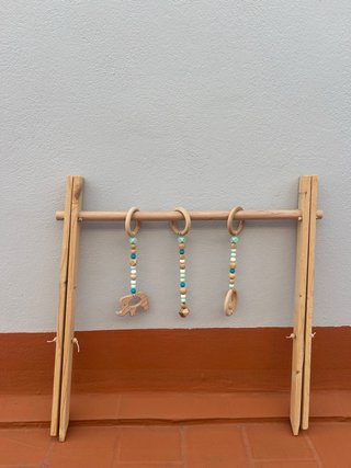 Gimnasio actividades bebé madera