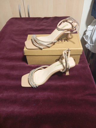 Sandalias CORINA Tacon Brillo Talla 37