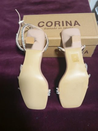 Sandalias CORINA Tacon Brillo Talla 37