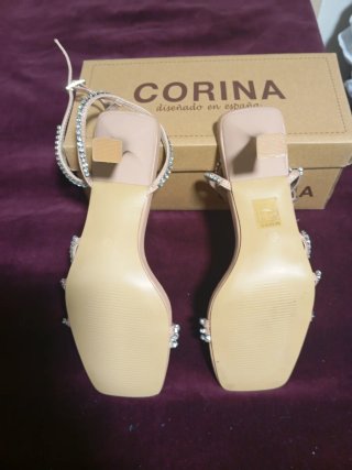 Sandalias CORINA Tacon Brillo Talla 37