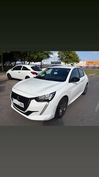Peugeot 208 2022