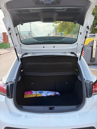 Peugeot 208 2022
