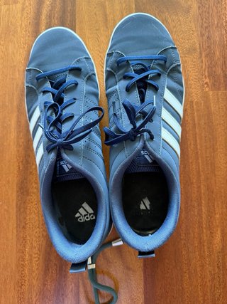 Lote de zapatillas Adidas y Puma