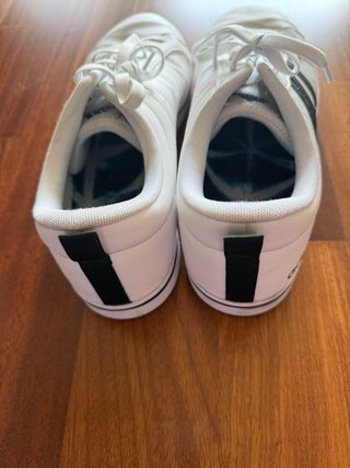 Lote de zapatillas Adidas y Puma