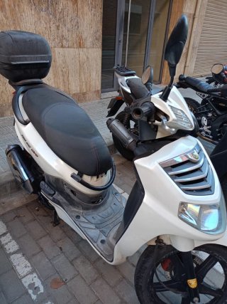 SYM HD EVO 125cc Blanca