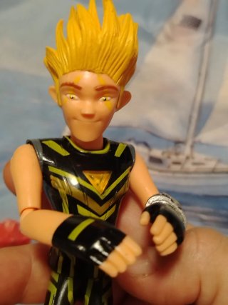 Figurita Zak de Desafío Champions Sendokai