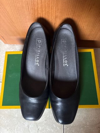 Zapatos de tacón Pitillos Talla 37