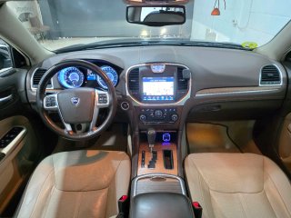 Lancia Thema 3.0 crdi executive