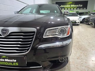 Lancia Thema 3.0 crdi executive