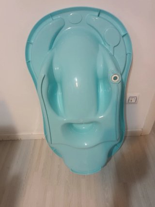Bañera de bebé azul