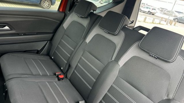 Dacia Jogger 1.0 TCE 81KW COMFORT 5S 110 5P