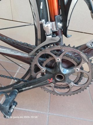Bicicleta de carretera BH modelo G1 carbono