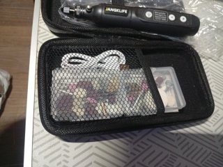 Mini taladro JANGKLIfe con accesorios