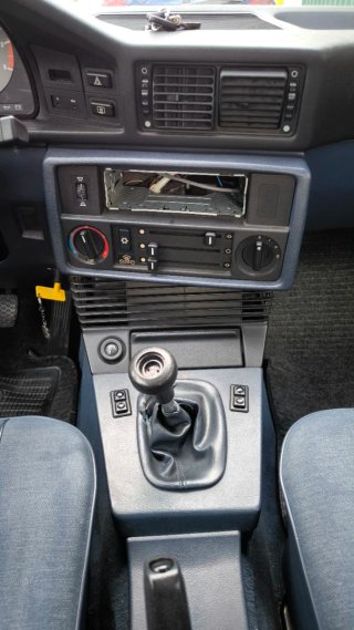 Despiece BMW E28 524Td