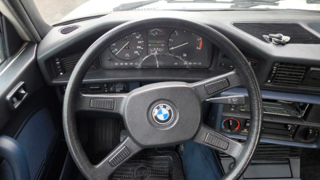 Despiece BMW E28 524Td