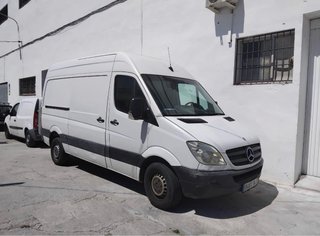 Mercedes-Benz Sprinter 2013