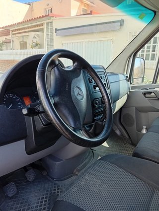 Mercedes-Benz Sprinter 2013