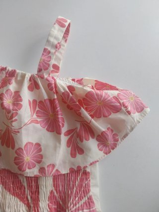 Conjunto Zara Niña Flores Rosa y Blanco.