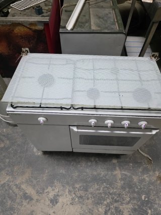 Cocina de gas con horno