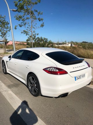 Porsche Panamera 2012