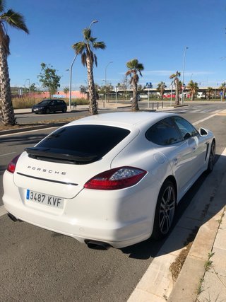 Porsche Panamera 2012