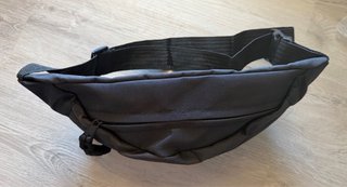 Marsupio nero leggero