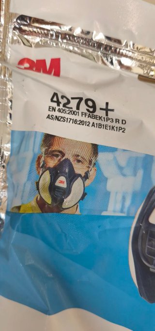 Mascarilla 3M 4279+