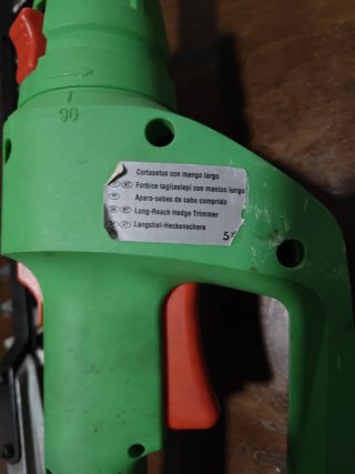 Cortasetos Florabest FHL 900 A1