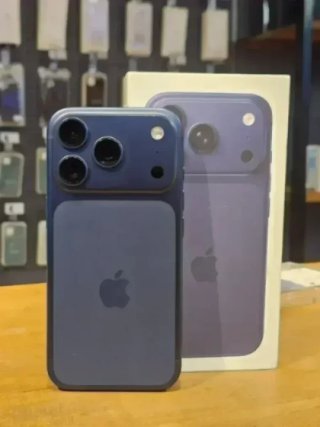 IPHONE 17 PRO 256GB AZUL 100% BATERÍA - 0 CICLOS