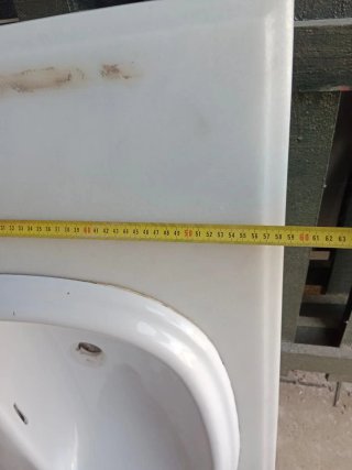 Váter, bidé y lavabo de porcelana