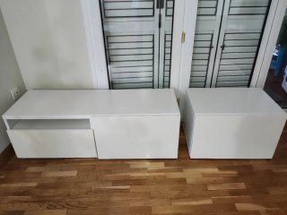 Mueble de salón blanco
