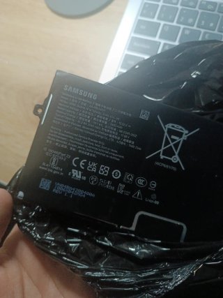 Piezas Portátil Samsung Book 4 Gris