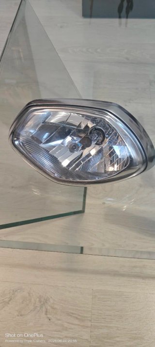 Faro Izquierdo Triumph Street Triple