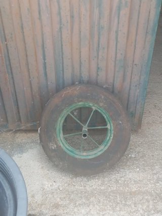 Rueda antipinchazos para carretilla