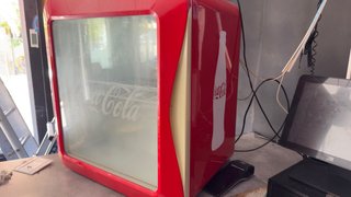 Nevera Coca-Cola Roja