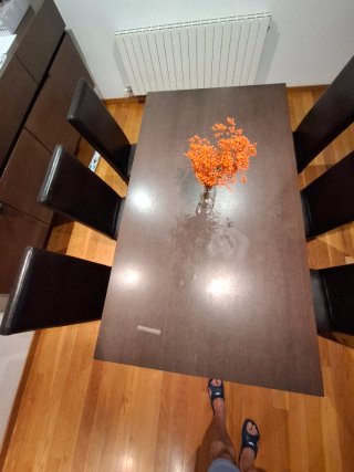 Mesa y 6 Sillas Comedor