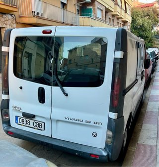 Opel Vivaro 1.9 dci 100cv mixta