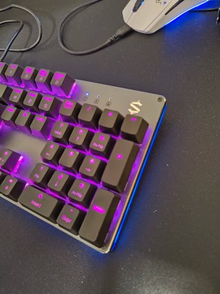 Teclado Mecánico Gaming Black Shark